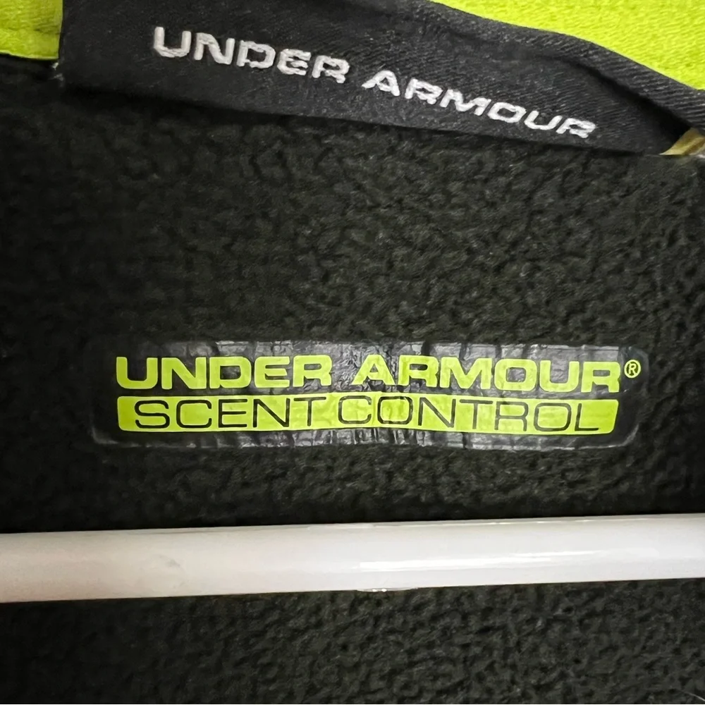 UNDER ARMOUR Outdoor Scent Control Camo Hunting Jacket Green Brown‎ Men's Size L